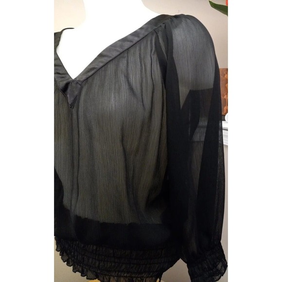 Guess womens Total sheer 3/4 sleeve Blouse‎  size small - Picture 3 of 14